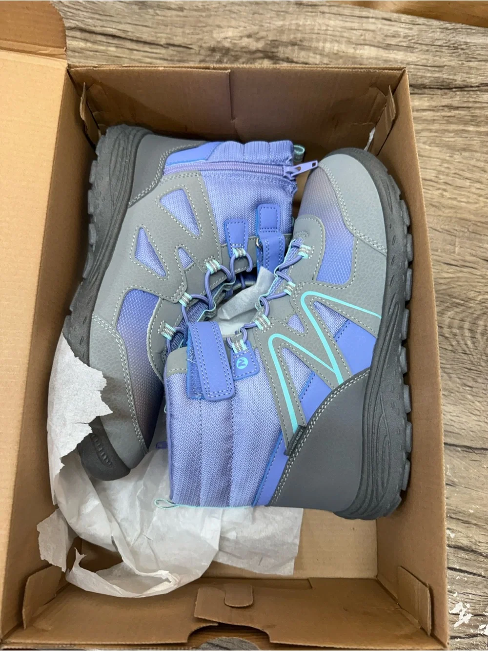 Merrell kids Polar Trekker Boot size 7